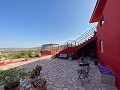 Wunderschöne Villa mit 5 Schlafzimmern und 4 Bädern in Encebras (Pinoso) mit wunderschöner Aussicht! in Real Estate Alicante