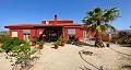 Wunderschöne Villa mit 5 Schlafzimmern und 4 Bädern in Encebras (Pinoso) mit wunderschöner Aussicht! in Real Estate Alicante
