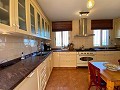 Wunderschöne Villa mit 5 Schlafzimmern und 4 Bädern in Encebras (Pinoso) mit wunderschöner Aussicht! in Real Estate Alicante