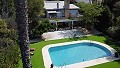 Exclusieve villa met 4 slaapkamers en 3 badkamers in Loma Bada Petrer. in Real Estate Alicante