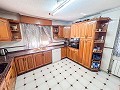Grande maison de campagne avec piscine et annexe à Sax in Real Estate Alicante