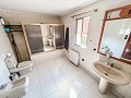 Grande maison de campagne avec piscine et annexe à Sax in Real Estate Alicante
