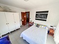 Grande maison de campagne avec piscine et annexe à Sax in Real Estate Alicante