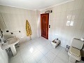 Grande maison de campagne avec piscine et annexe à Sax in Real Estate Alicante