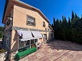 Grande maison de campagne avec piscine et annexe à Sax in Real Estate Alicante