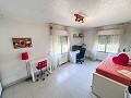 Grande maison de campagne avec piscine et annexe à Sax in Real Estate Alicante