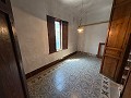 Stadswoning uit de 20e eeuw in Novelda in Real Estate Alicante