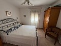 Prachtig landhuis met 5 slaapkamers en 3 badkamers (verdeeld in 2 woningen) in Castalla. in Real Estate Alicante