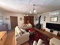 Prachtig landhuis met 5 slaapkamers en 3 badkamers (verdeeld in 2 woningen) in Castalla. in Real Estate Alicante