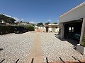 Prachtig landhuis met 5 slaapkamers en 3 badkamers (verdeeld in 2 woningen) in Castalla. in Real Estate Alicante