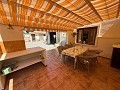 Prachtig landhuis met 5 slaapkamers en 3 badkamers (verdeeld in 2 woningen) in Castalla. in Real Estate Alicante