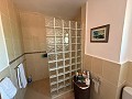 Prachtig landhuis met 5 slaapkamers en 3 badkamers (verdeeld in 2 woningen) in Castalla. in Real Estate Alicante