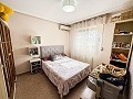 4 Bedroom semi-detached villa in Petrer with private pool in Real Estate Alicante