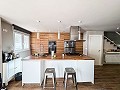 4 Bedroom semi-detached villa in Petrer with private pool in Real Estate Alicante