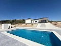 Impresionante villa de 4 dormitorios y 3 baños en Pinoso in Real Estate Alicante