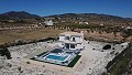 Prachtige villa met 3 slaapkamers en 3 badkamers in Pinoso (sleutelklaar). in Real Estate Alicante