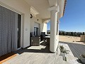 Prachtige villa met 3 slaapkamers en 3 badkamers in Pinoso (sleutelklaar). in Real Estate Alicante