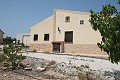 Prachtige authentieke Spaanse finca met 4 slaapkamers, 2 badkamers en gastenverblijf in Pinoso. in Real Estate Alicante
