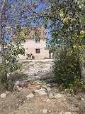 Prachtige authentieke Spaanse finca met 4 slaapkamers, 2 badkamers en gastenverblijf in Pinoso. in Real Estate Alicante