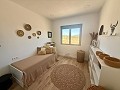 Schöne Villa mit 3 Schlafzimmern und 2 Bädern in Pinoso. in Real Estate Alicante