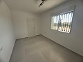 Prachtig gerenoveerde villa met 3 slaapkamers, 2 badkamers en zwembad in Fortuna. in Real Estate Alicante