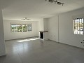 Prachtig gerenoveerde villa met 3 slaapkamers, 2 badkamers en zwembad in Fortuna. in Real Estate Alicante