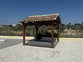 Prachtig gerenoveerde villa met 3 slaapkamers, 2 badkamers en zwembad in Fortuna. in Real Estate Alicante