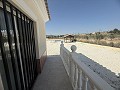 Prachtig gerenoveerde villa met 3 slaapkamers, 2 badkamers en zwembad in Fortuna. in Real Estate Alicante