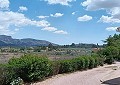 Fabelhafte 4-Bett-Villa mit eigenständigem Gästehaus in Sax in Real Estate Alicante