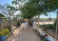 Fabelhafte 4-Bett-Villa mit eigenständigem Gästehaus in Sax in Real Estate Alicante