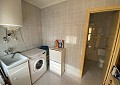 Fabelhafte 4-Bett-Villa mit eigenständigem Gästehaus in Sax in Real Estate Alicante