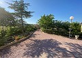 Fabelhafte 4-Bett-Villa mit eigenständigem Gästehaus in Sax in Real Estate Alicante