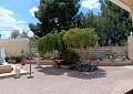 Fabelhafte 4-Bett-Villa mit eigenständigem Gästehaus in Sax in Real Estate Alicante