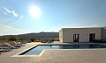 Prachtige villa met 4 slaapkamers en 2 badkamers in Encebras (Pinoso). in Real Estate Alicante
