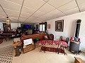 Spirituele retraite in Sax met eindeloze mogelijkheden in Real Estate Alicante