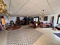 Spirituele retraite in Sax met eindeloze mogelijkheden in Real Estate Alicante