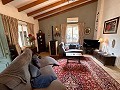 Spirituele retraite in Sax met eindeloze mogelijkheden in Real Estate Alicante