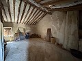 Spacious house with garage and plot: a house with great potential in Real Estate Alicante