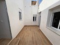 Prachtig gerenoveerd herenhuis in Monóvar in Real Estate Alicante
