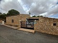 Belle maison de campagne de 3 chambres et 1 salle de bain à Yecla. in Real Estate Alicante