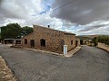 Belle maison de campagne de 3 chambres et 1 salle de bain à Yecla. in Real Estate Alicante