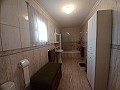 Belle maison de campagne de 3 chambres et 1 salle de bain à Yecla. in Real Estate Alicante