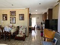 Villa mit 4 Schlafzimmern und 2 Bädern, großes Grundstück mit Platz für Pool, Stallungen oder Geschäft in Real Estate Alicante