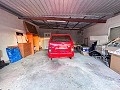 Villa with Pool and Half Cave with Barbecue and Garage in La Alcoraya in Real Estate Alicante