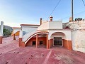 Villa with Pool and Half Cave with Barbecue and Garage in La Alcoraya in Real Estate Alicante