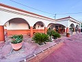 Villa with Pool and Half Cave with Barbecue and Garage in La Alcoraya in Real Estate Alicante