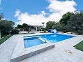 Luxury Villa with Summer Kitchen 15 minutes from Elche in Real Estate Alicante
