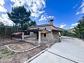Ferme rustique avec piscine et terrain à Torremanzanas in Real Estate Alicante