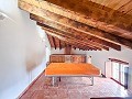 Ferme rustique avec piscine et terrain à Torremanzanas in Real Estate Alicante