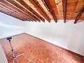Ferme rustique avec piscine et terrain à Torremanzanas in Real Estate Alicante